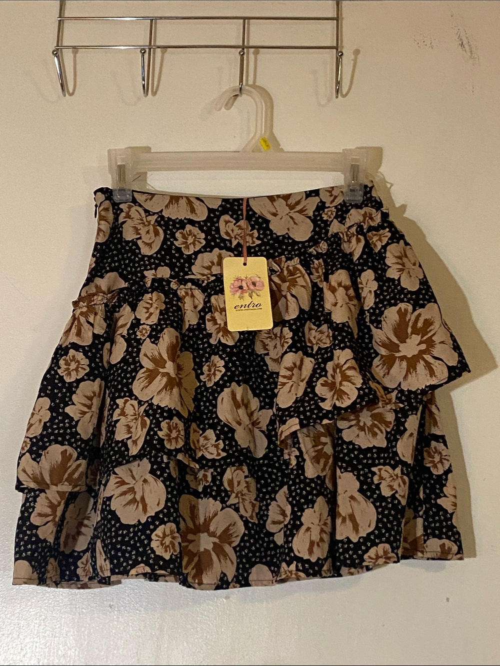 entro Black Skirt with Tan Floral Print